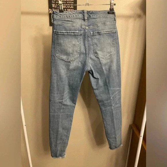 Liverpool Los Angeles Abby Ankle Skinny in Reynolds - Picture 4 of 11